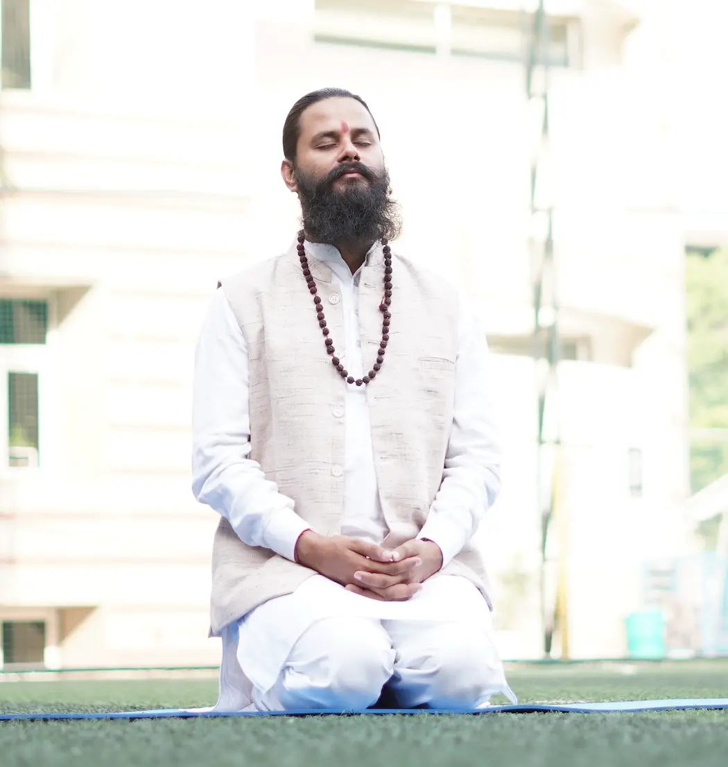 acharya shivam misra meditation pose